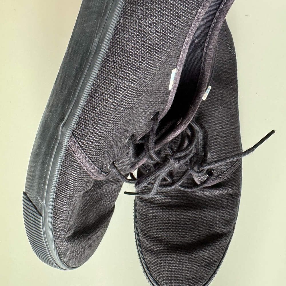 Mens 8.5 Tom's